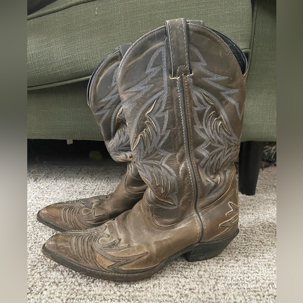 Vintage Brown Western Cowboy Boots